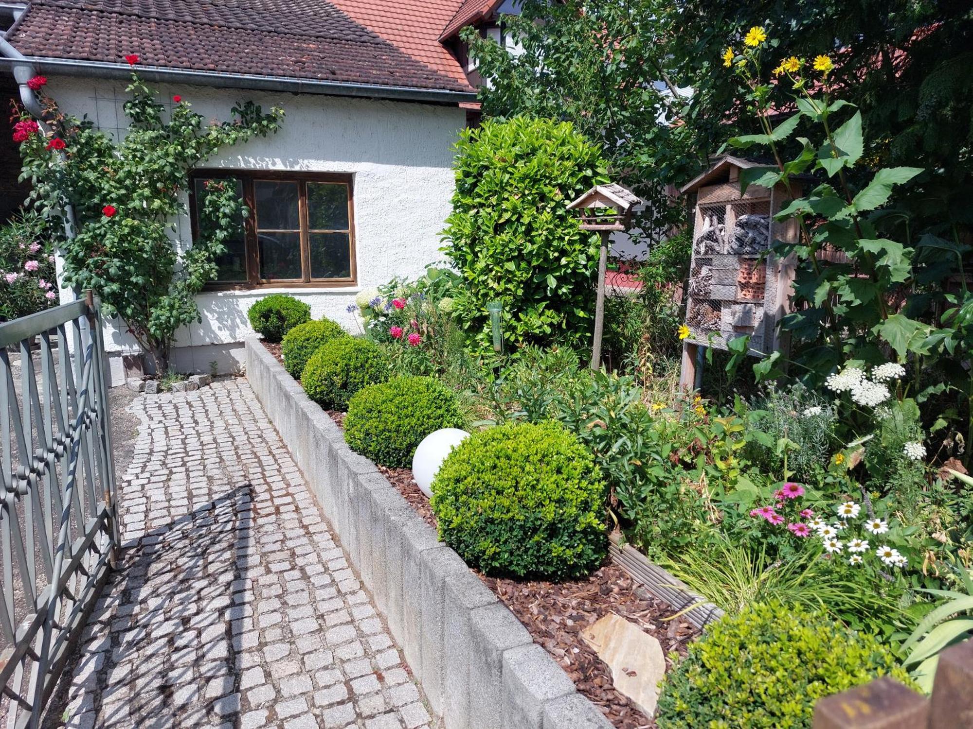 Kleines Bauernhaus Mit Nostalgischem Flair Villa Rheinhausen Exteriör bild